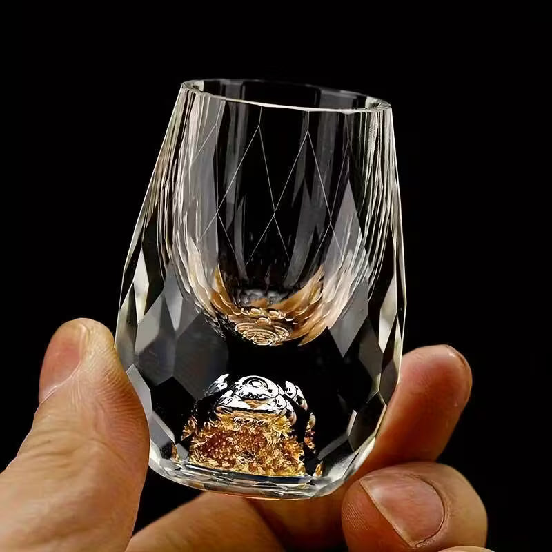 2pcs Luxurious Crystal Golden Mountain Shot Glass